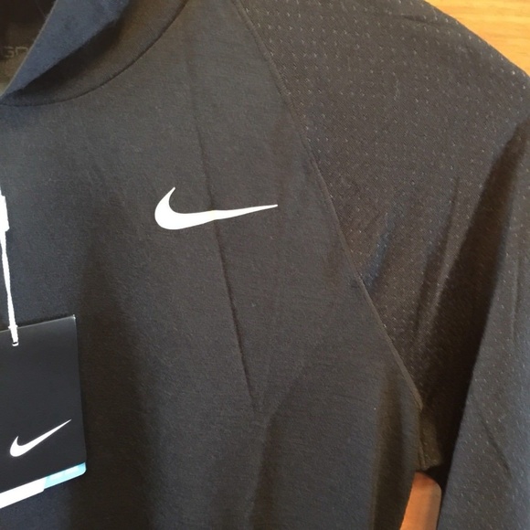 NIKE Golf Merino S/S Mock Shirt Black Women DriFit - Picture 2 of 4